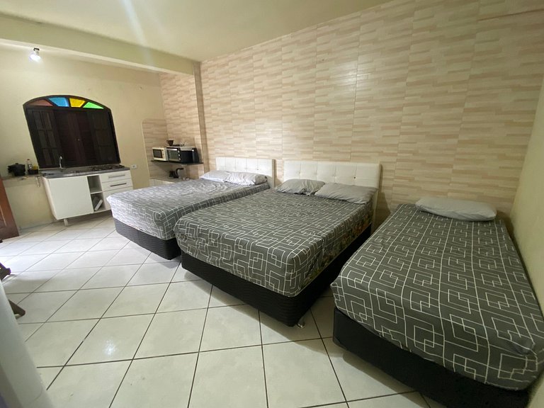 Apartamento 2 - Kitnet - Suíte e Cozinha