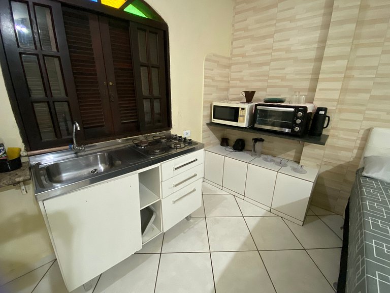 Apartamento 2 - Kitnet - Suíte e Cozinha