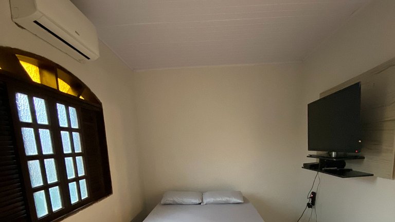 Apartamento Três Ambientes - Quarto, Sala e Cozinha