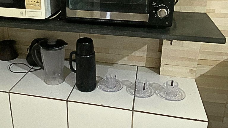 Kitnet Um Ambiente - Suíte com Cozinha