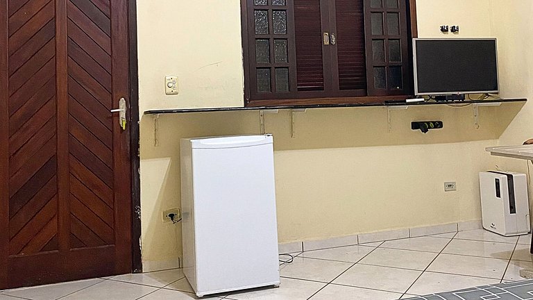 Studio Suíte do Meio (Sem Cozinha)